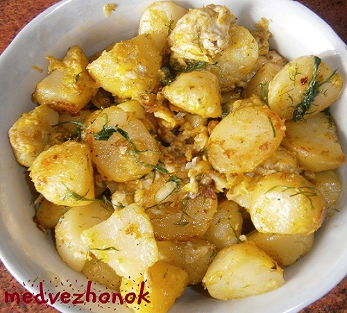 Вкусная картошка в мундирах с приправами